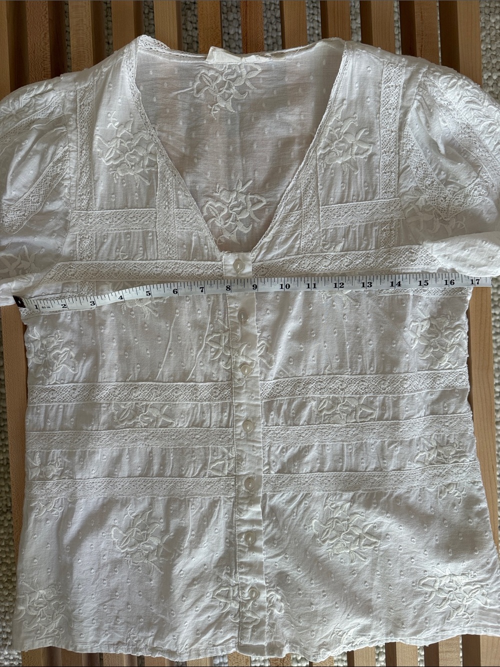White lace detail top - Picture 12 of 14